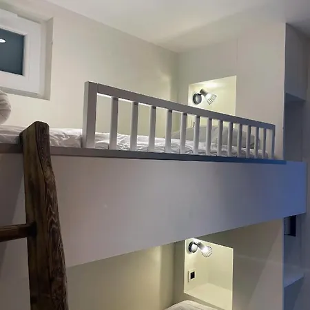 Апартаменты Geniet De Zee Met Top-appartement Fuji